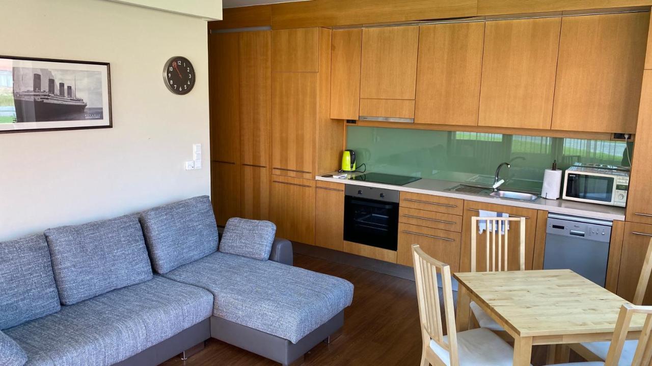 Prime Apartmans Balatonlelle Ngoại thất bức ảnh