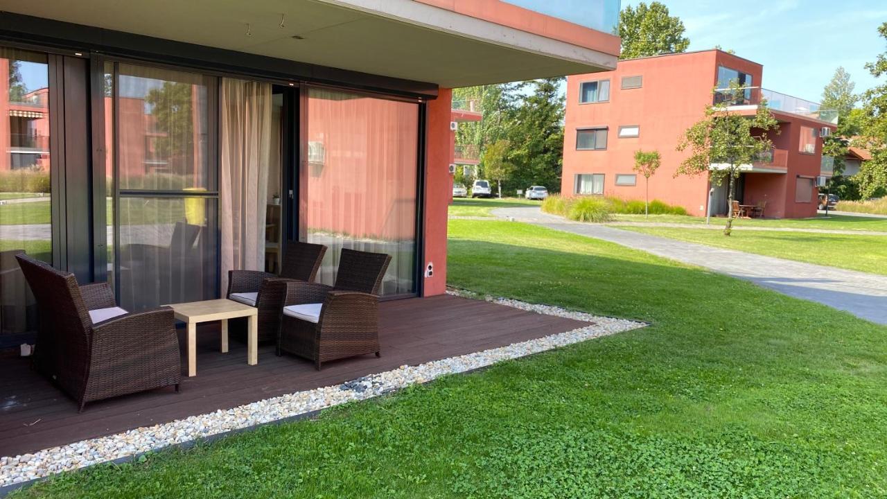 Prime Apartmans Balatonlelle Ngoại thất bức ảnh